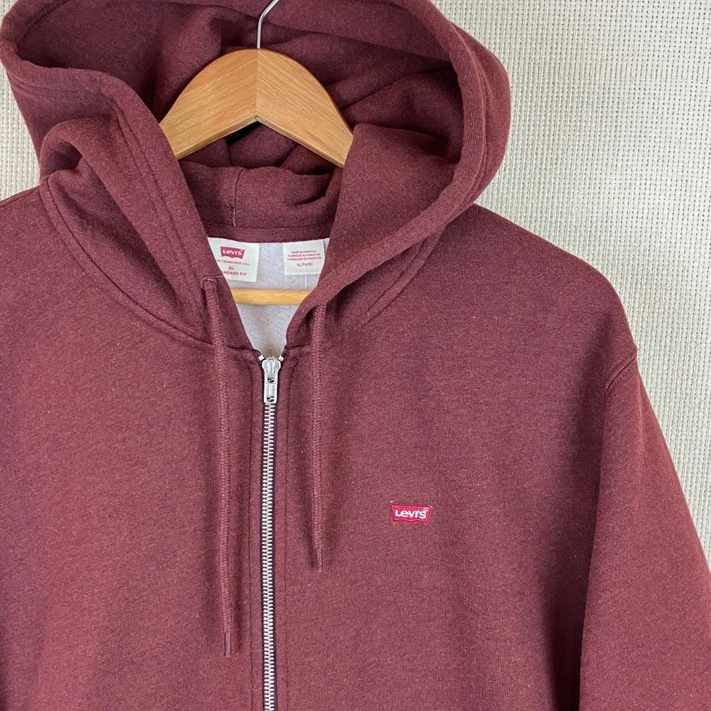 Levis Housemark Sweatshirt Hoodie Red Full Zip Up NWT